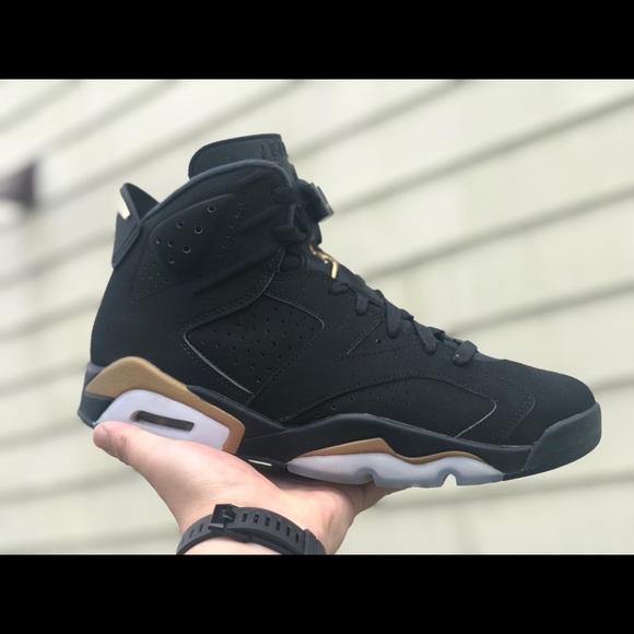 AJ6 ‘DMP’ size 10 9/10 condition